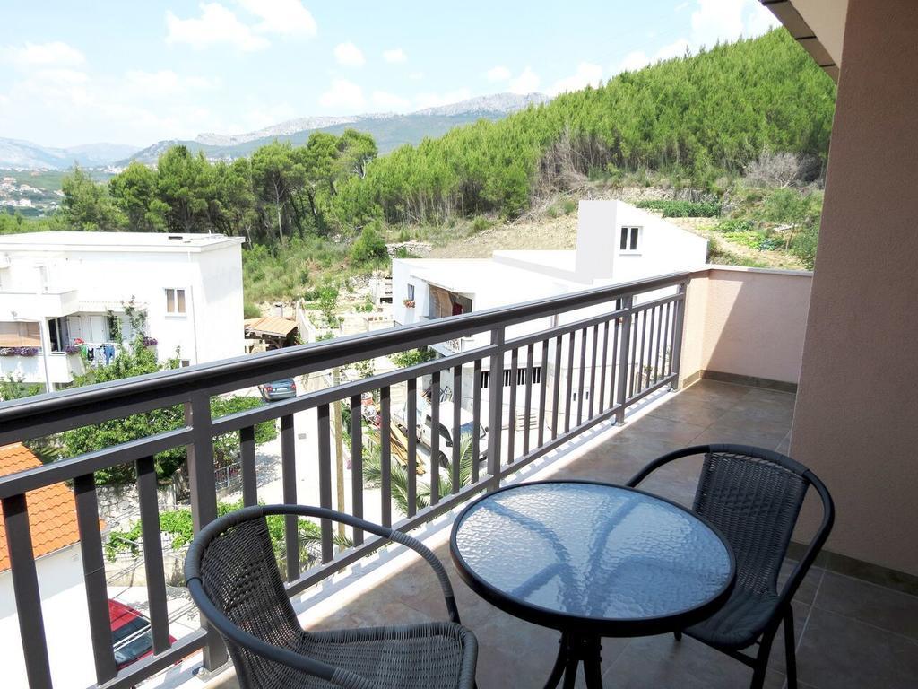 Apartments Ljubicic Podstrana Bilik gambar