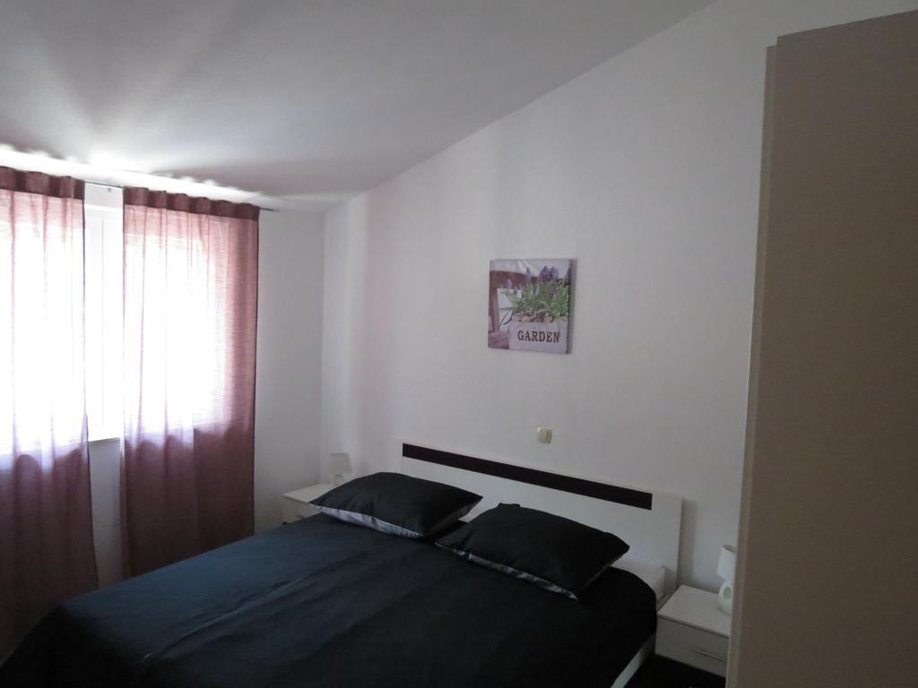 Apartments Ljubicic Podstrana Bilik gambar
