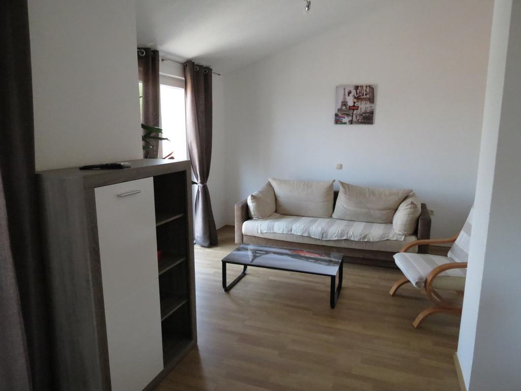Apartments Ljubicic Podstrana Bilik gambar